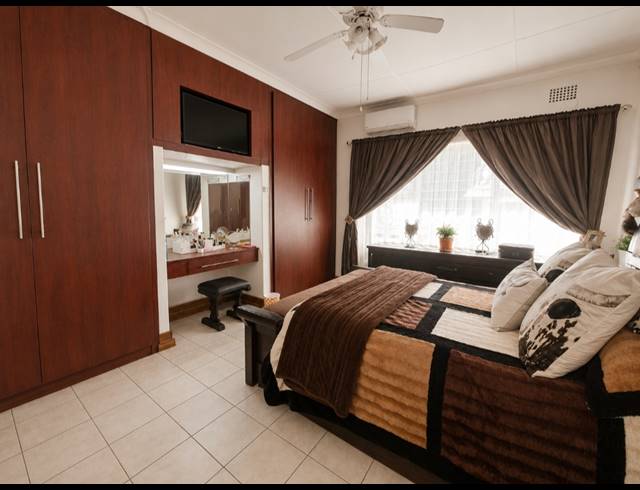 3 BEDROOM HOUSE FOR SALE IN ARCON PARK
